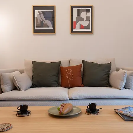 Liv - Modern Heavenly Retreat In Exarcheia Apartment *