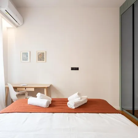 Liv - Modern Heavenly Retreat In Exarcheia * Athens